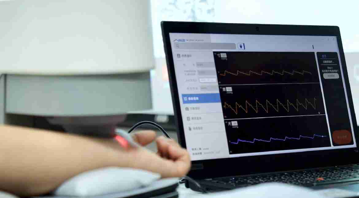 z6mg·人生就是博耘康以高解析与拟真的显示技术，，将其应用于中医检测，，，提供“中医数位化检测方案”，，，，使传统中医检测结果数据化与可视化